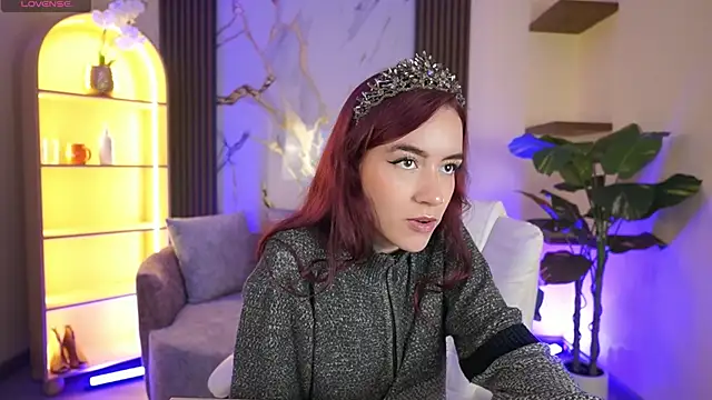 TessaaFox online show from 03-11-26, 12:33