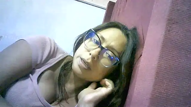 Zulreyna online show from 07-29-26, 04:21