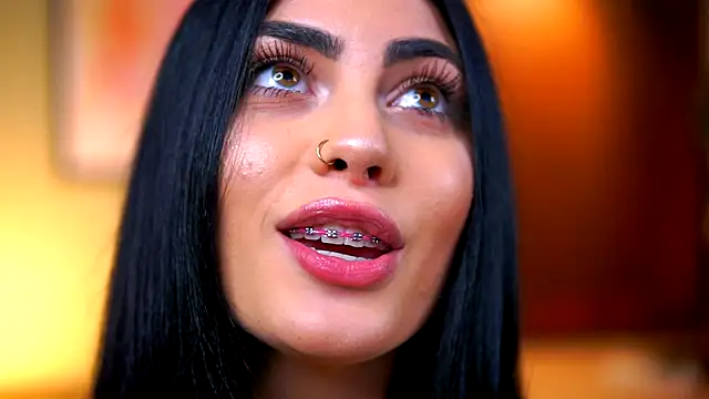 RavennaDArcy online show from 11-24-25, 08:08