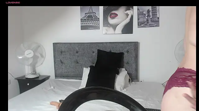 SweetSurrender69 online show from 11-09-25, 04:00