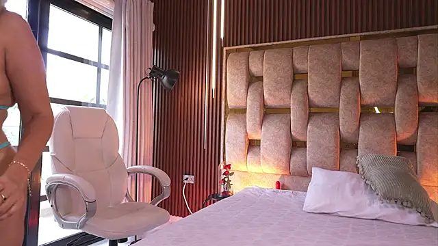 alicia xoxo online show from 04-09-26, 08:58