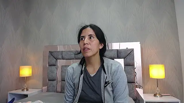 Snapshot of GiselaZivic chatting on 07-06-26, 07:16 GiselaZivic online show from 07-06-26, 07:16