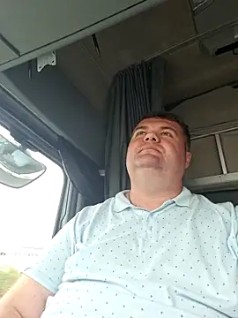 Snapshot of Grase44 chatting on 11-14-25, 02:38 Grase44 online show from 11-14-25, 02:38