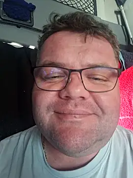 Snapshot of Grase44 chatting on 11-20-25, 01:33 Grase44 online show from 11-20-25, 01:33