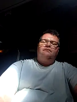 Snapshot of Grase44 chatting on 11-21-25, 10:08 Grase44 online show from 11-21-25, 10:08