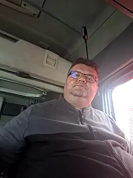 Snapshot of Grase44 chatting on 12-02-25, 09:58 Grase44 online show from 12-02-25, 09:58