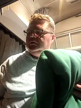 Snapshot of Grase44 chatting on 12-03-25, 06:06 Grase44 online show from 12-03-25, 06:06