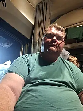 Snapshot of Grase44 chatting on 01-11-26, 08:58 Grase44 online show from 01-11-26, 08:58