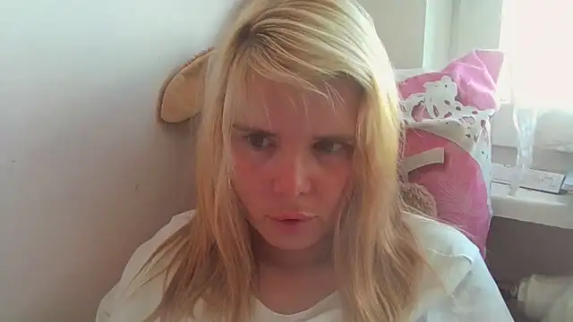 HornyElena online show from 06-08-26, 03:34