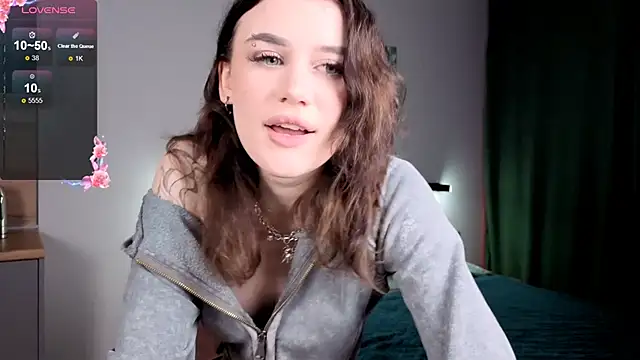 Snapshot of eshleeygreen chatting on 11-28-25, 03:14 eshleeygreen online show from 11-28-25, 03:14