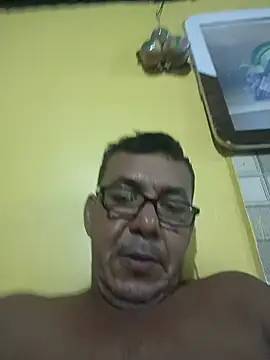 Snapshot of bruno_324278 chatting on 06-29-26, 03:24 bruno 324278 online show from 06-29-26, 03:24