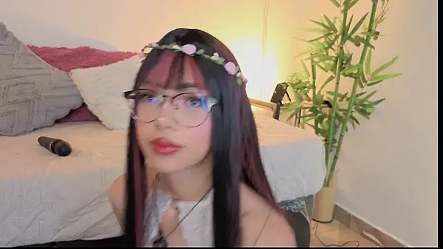  ViolletteNoir  online show from 03-07-26, 08:17