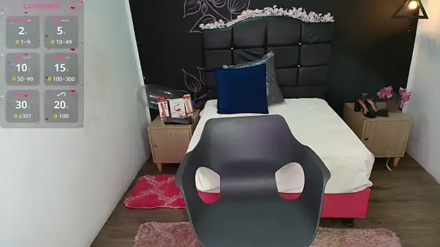 Snapshot of AriannaFox_ chatting on 11-09-25, 11:52 AriannaFox online show from 11-09-25, 11:52