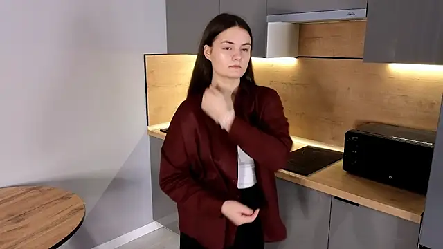 JoyBradley online show from 11-30-25, 06:06