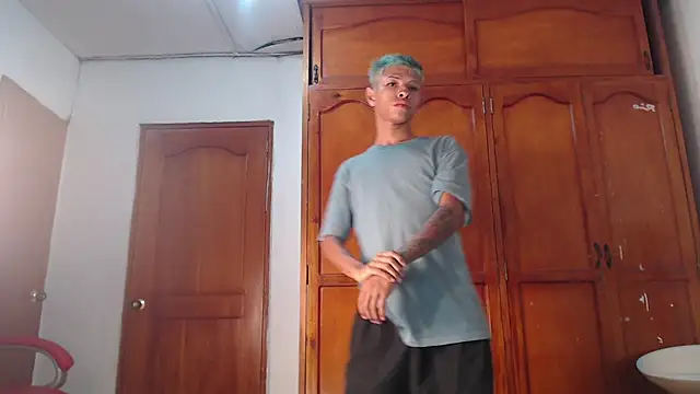 Snapshot of Tessachains_2_ chatting on 02-16-26, 11:34 Tessachains 2 online show from 02-16-26, 11:34