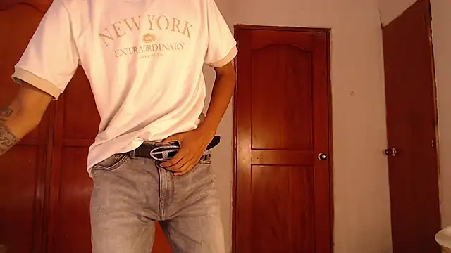 Snapshot of Tessachains_2_ chatting on 03-03-26, 02:45 Tessachains 2 online show from 03-03-26, 02:45