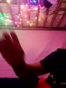 Snapshot of ParlousCarpet chatting on 12-03-25, 04:31 ParlousCarpet online show from 12-03-25, 04:31