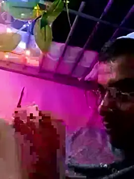 Snapshot of ParlousCarpet chatting on 01-11-26, 08:58 ParlousCarpet online show from 01-11-26, 08:58