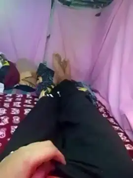 Snapshot of ParlousCarpet chatting on 02-16-26, 08:16 ParlousCarpet online show from 02-16-26, 08:16