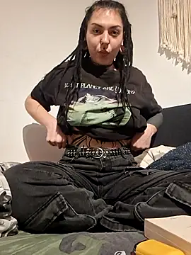 Snapshot of Kaushalya0905 chatting on 11-11-25, 05:35 Kaushalya0905 online show from 11-11-25, 05:35