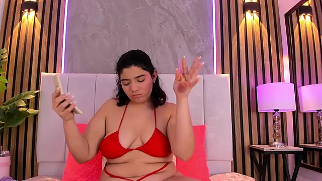 Carlotta de velour online show from 04-07-26, 03:07