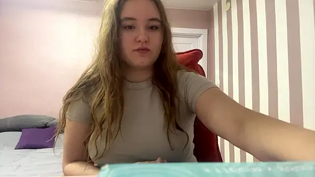 Snapshot of BabyBlissxx chatting on 02-06-26, 11:41 BabyBlissxx online show from 02-06-26, 11:41