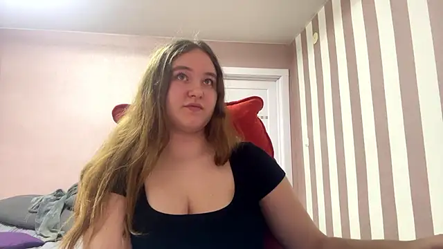 Snapshot of BabyBlissxx chatting on 02-28-26, 11:17 BabyBlissxx online show from 02-28-26, 11:17