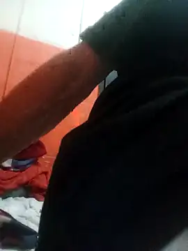 Snapshot of Gil666Hatanal chatting on 03-25-26, 02:50 Gil666Hatanal online show from 03-25-26, 02:50