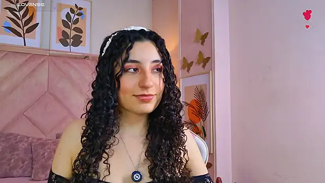 Snapshot of DemiJones_ chatting on 05-30-26, 05:15 DemiJones online show from 05-30-26, 05:15