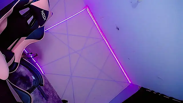 Alisson hot   online show from 11-06-25, 05:52