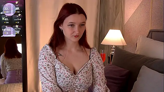 Ellllie online show from 11-24-25, 08:14