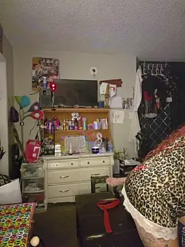 GemmaJustice1127 online show from 12-15-25, 12:20