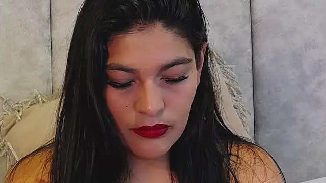 Snapshot of LannyShell chatting on 12-16-25, 05:07 LannyShell online show from 12-16-25, 05:07