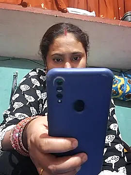 Snapshot of ZANUUA chatting on 11-07-25, 01:00 ZANUUA online show from 11-07-25, 01:00