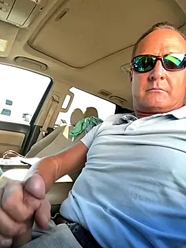 Golferkid1124 online show from 11-12-25, 03:34