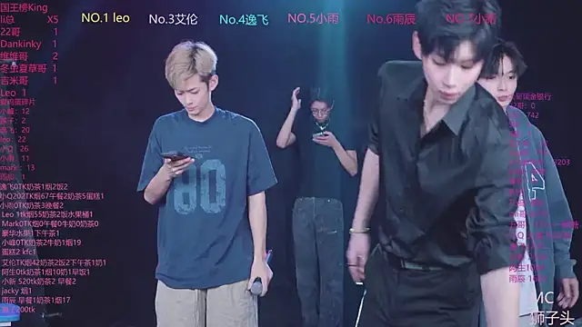 Snapshot of AAA-winner chatting on 05-15-26, 05:03 AAA-winner online show from 05-15-26, 05:03
