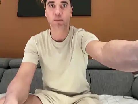 Snapshot of marcoo_x chatting on 01-17-26, 02:00 marcoo x online show from 01-17-26, 02:00