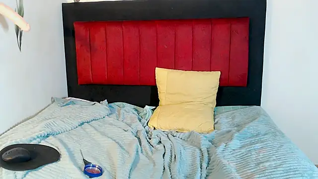 Snapshot of AMARYXS chatting on 02-19-26, 12:06 AMARYXS online show from 02-19-26, 12:06