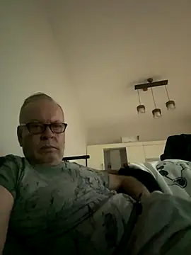 alexumke online show from 11-06-25, 08:43