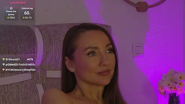 Eva Devine online show from 03-06-26, 06:37