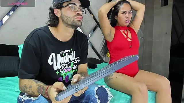 Snapshot of Sophia_Ostin69 chatting on 11-20-25, 04:12 Sophia Ostin69 online show from 11-20-25, 04:12