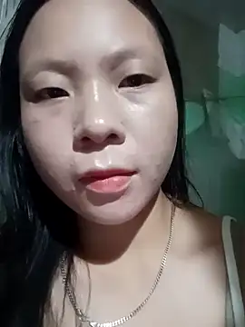 Snapshot of thien-nga chatting on 11-08-25, 12:22 thien-nga online show from 11-08-25, 12:22