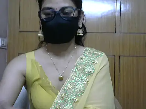 Fairy Pie online show from 04-29-26, 05:41