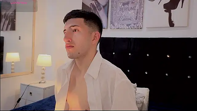 Un Sluttyy online show from 03-21-26, 11:15