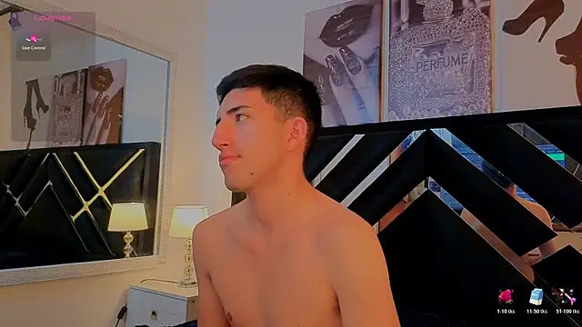 Un Sluttyy online show from 03-31-26, 11:43