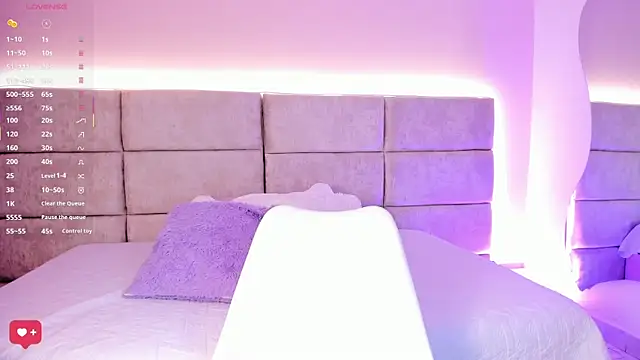 nia20  online show from 04-23-26, 12:29