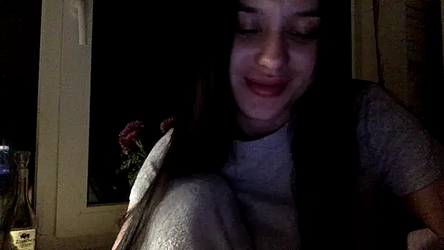 Snapshot of StarSecret chatting on 11-08-25, 10:19 StarSecret online show from 11-08-25, 10:19