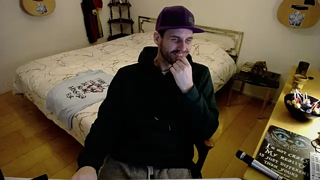 skatejocke online show from 11-20-25, 05:40