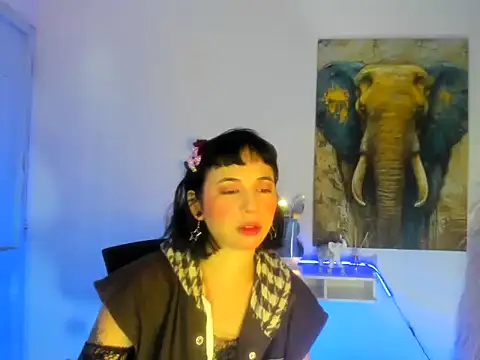 Hollysquirtx online show from 11-07-25, 01:11