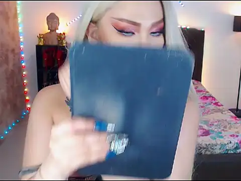 Snapshot of PlayfullOliviaTS chatting on 02-03-26, 08:47 PlayfullOliviaTS online show from 02-03-26, 08:47